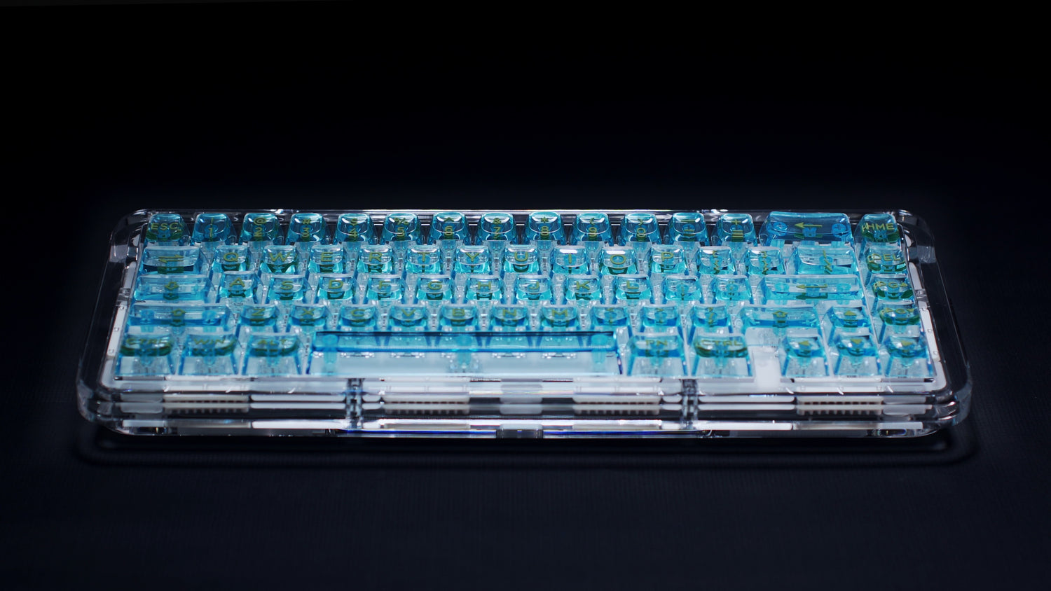 Oshid Amber- The first 3D Legend Keycaps