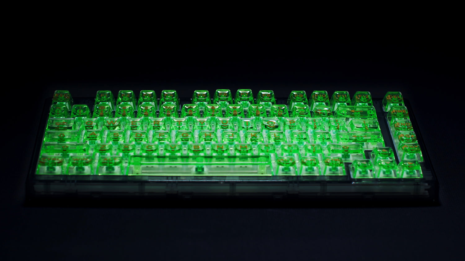 Oshid Amber- The first 3D Legend Keycaps