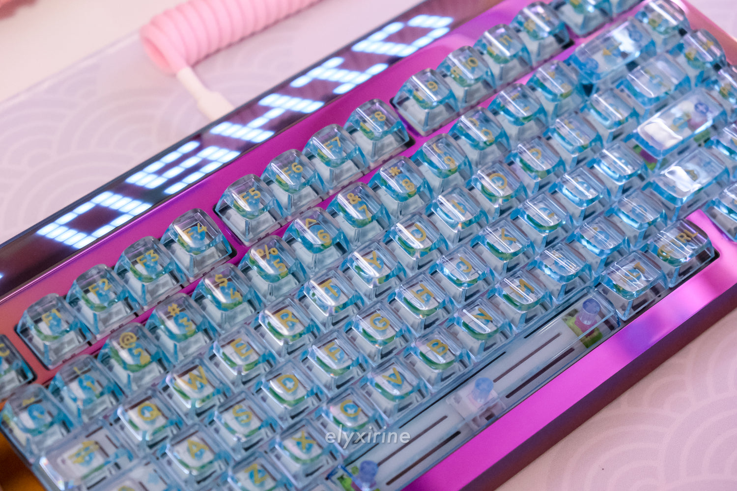 Oshid Amber- The first 3D Legend Keycaps