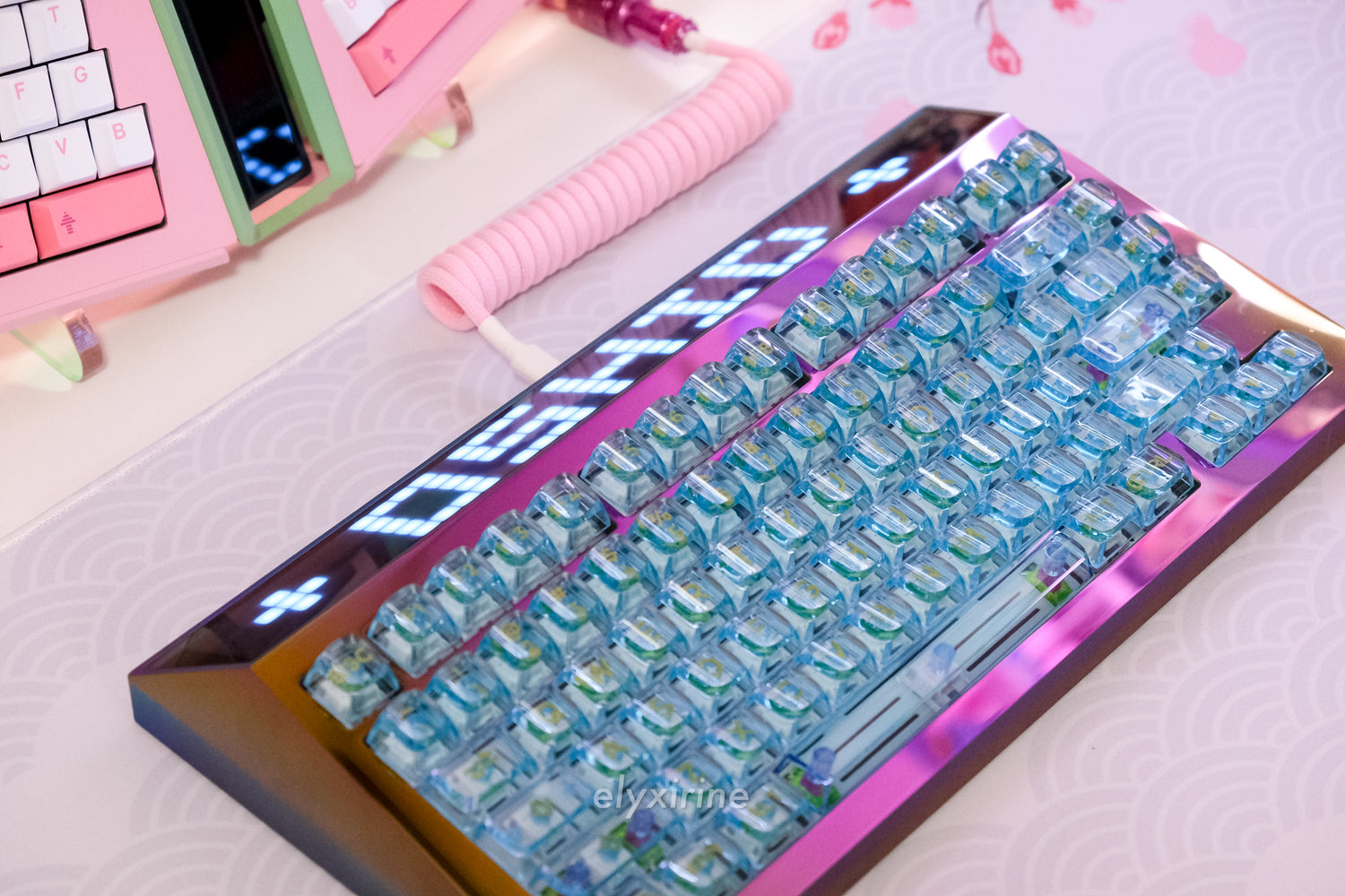 Oshid Amber- The first 3D Legend Keycaps