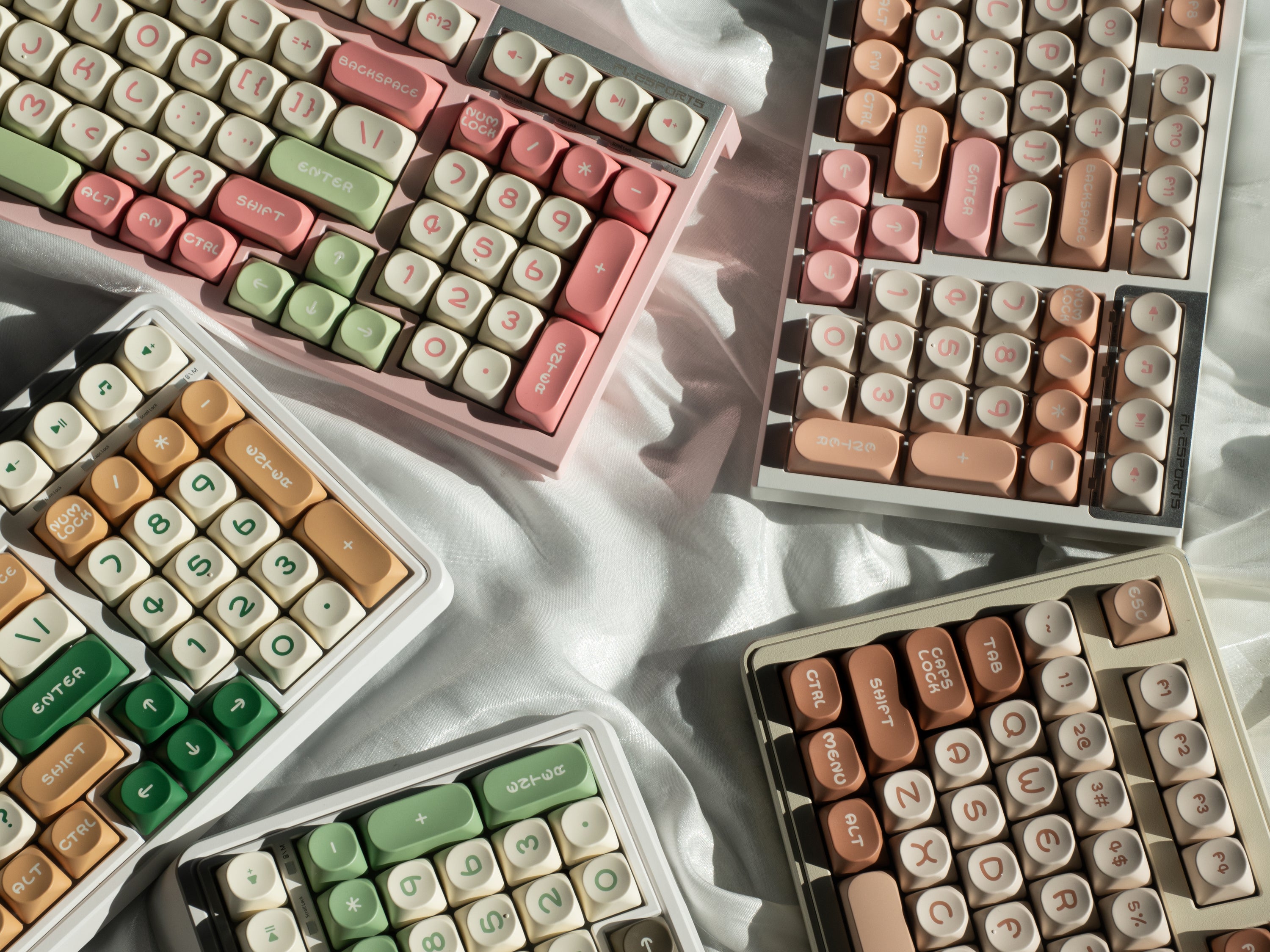 Colorful creativity: the charm of beige and pink clashing two-color injection molded keycaps