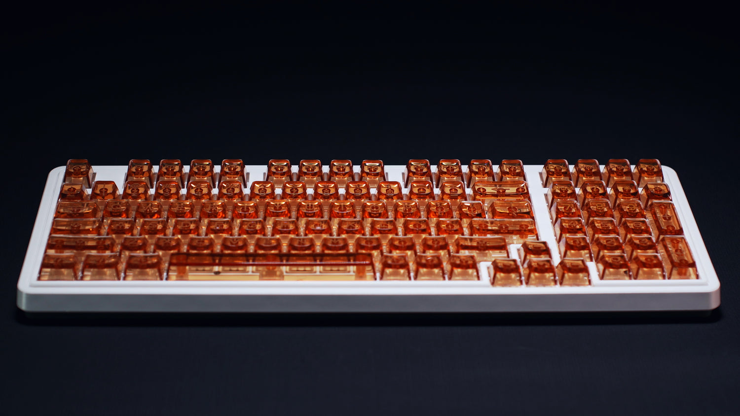 Oshid Amber- The first 3D Legend Keycaps