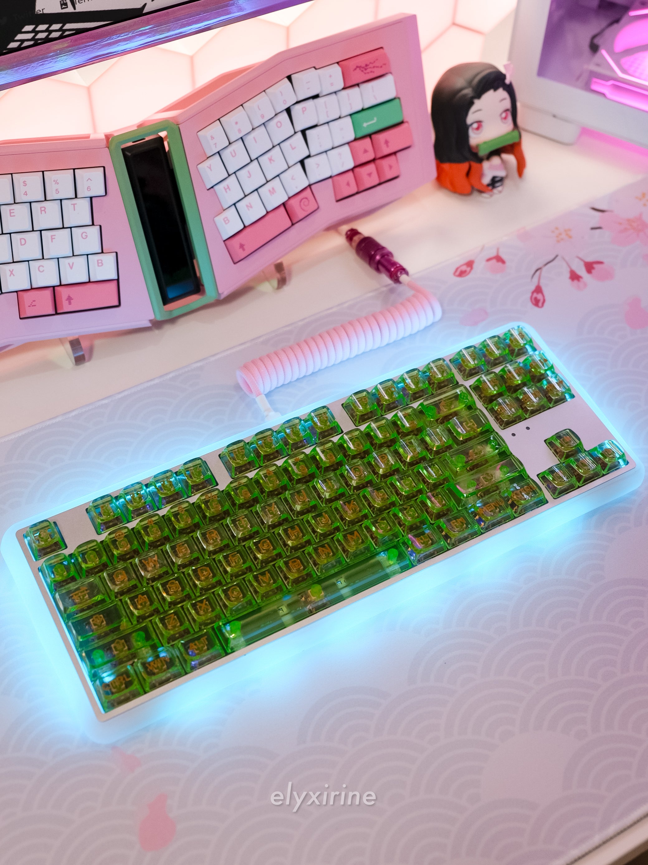 Oshid Amber- The first 3D Legend Keycaps