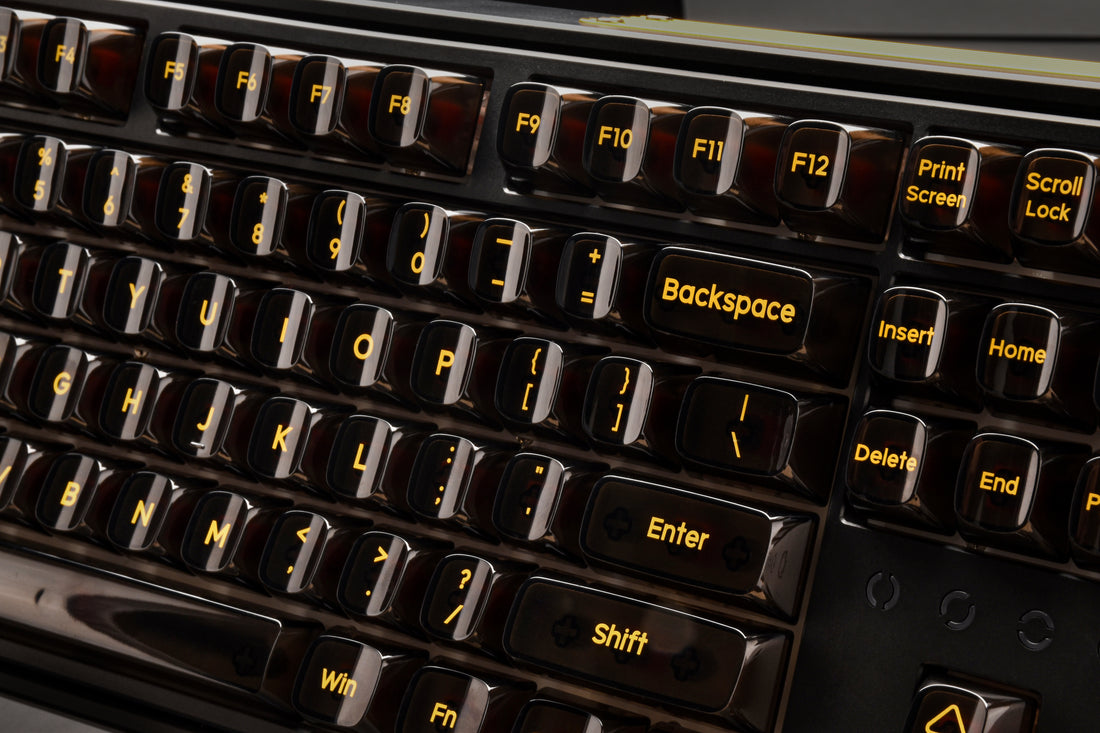 Oshid Night Hawk Keycaps - 118 Keys